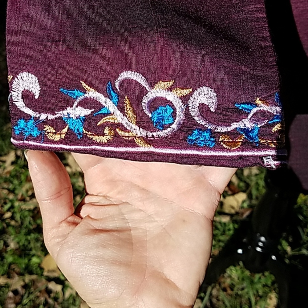 Tunic Style Top - Picture 5 of 8